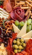 Cargar imagen en el visor de la galería, Signature Charcuterie Board 12"