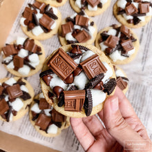 Cargar imagen en el visor de la galería, Cookie Monsters