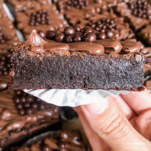 Cargar imagen en el visor de la galería, Brownies con Topping
